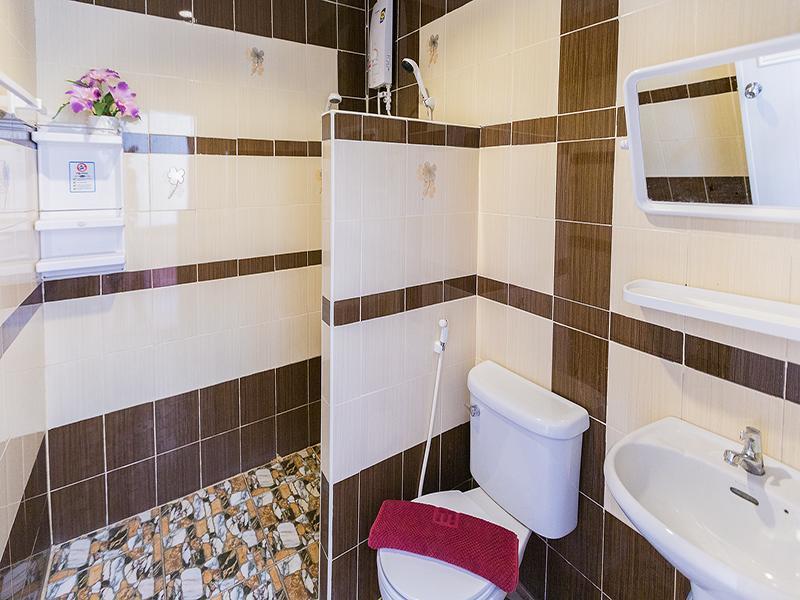 Nida Rooms Central 89 Plaza Resort سوراثاني المظهر الخارجي الصورة